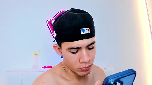 Litzy1_ webcam