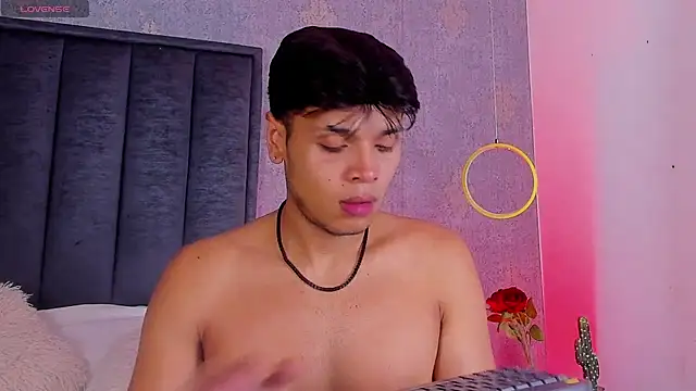 Alejandroo_Montenegro webcam