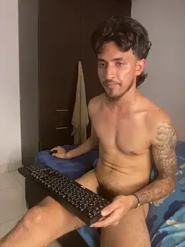 Kriss_Edwards webcam