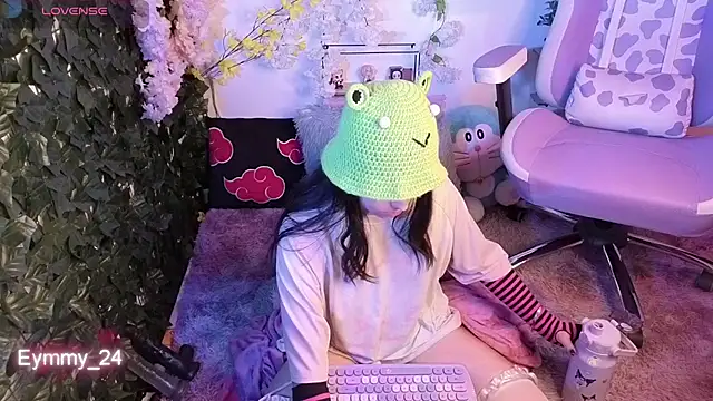 Eymmy_24 webcam