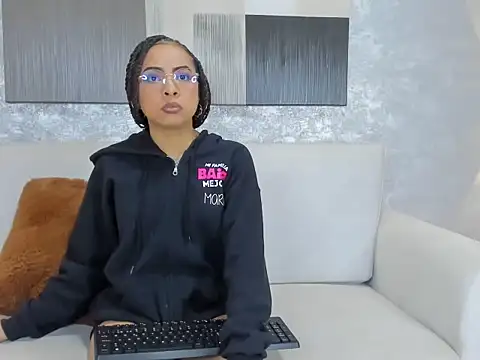 Lucia_jane webcam