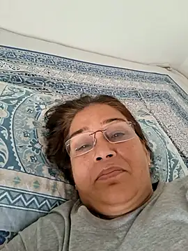 Priya-696