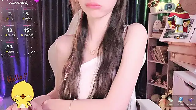 Your-Sunshinee live cam on StripChat