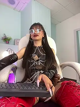 Emerald_gh webcam