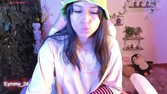 Eymmy_24 webcam