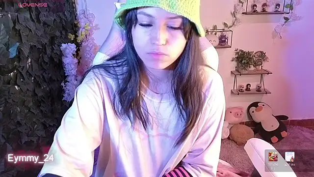 Eymmy_24 webcam