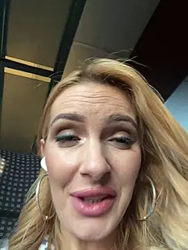 CataleyaKirk webcam