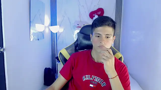 Ascii_one live cam on StripChat