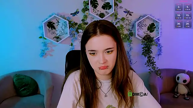 liana_kisses live cam on StripChat