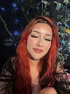 Ashly_cutee live cam on StripChat