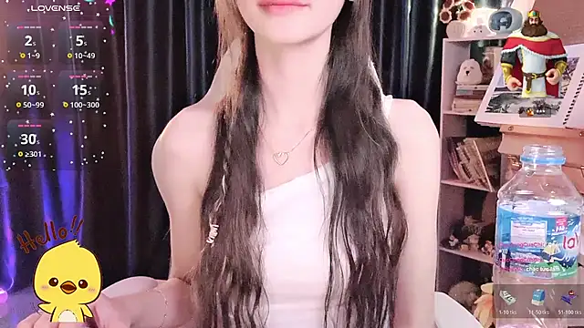 Your-Sunshinee live cam on StripChat