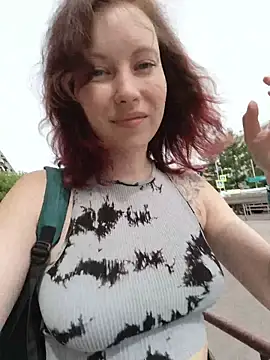 Frost_foxy live cam on StripChat