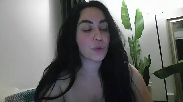 WetFlower69 live cam on StripChat