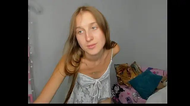 Xenia_paradise live cam on StripChat