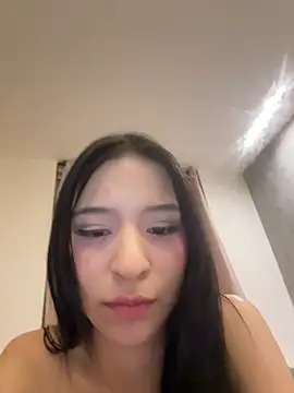 sarah_cam06 - Sarah_cam06's free webcam - UK Sex Cams