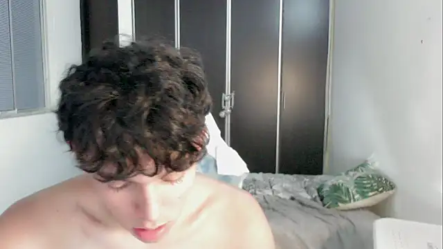 2c_Bby webcam