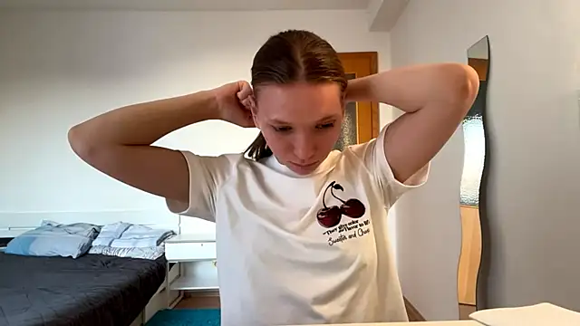 urcutiebunnyyy webcam