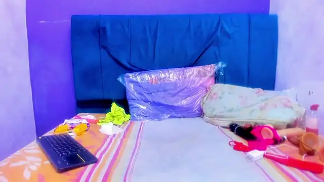 andrea_lopeez webcam