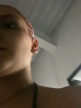 ivy-777 webcam