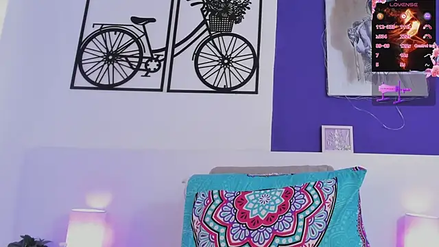 BellaDoll- webcam