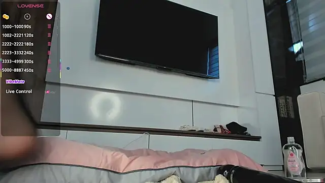 Aoki_sweet live cam on StripChat
