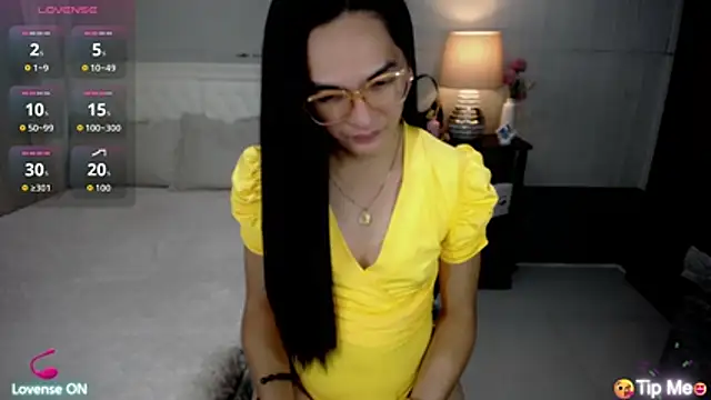AsianSweetHeartxX live cam on StripChat
