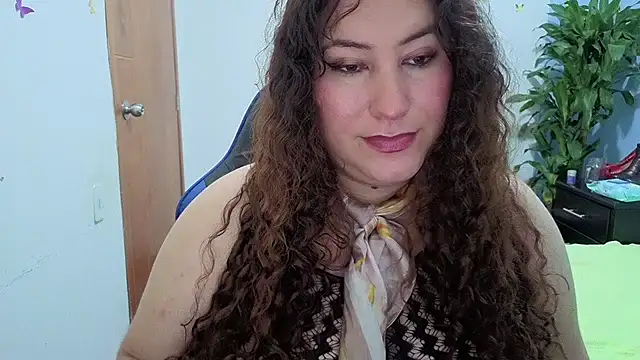 JANNAH_MARTINEZ live cam on StripChat