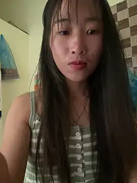 oneyou_400 live cam on StripChat