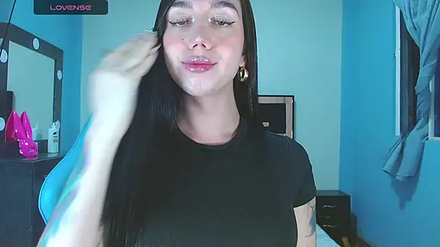 karla_zambrano webcam