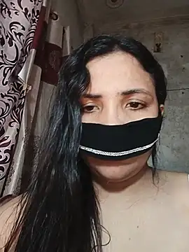 HotAishaa live cam