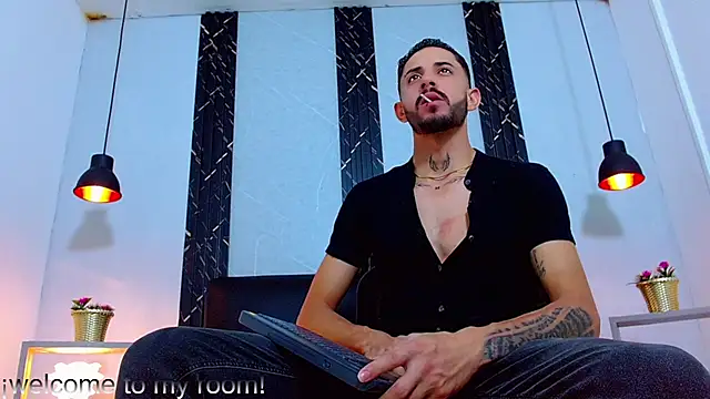 Erick_Wall webcam