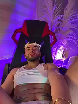 Alexander_Diazz webcam