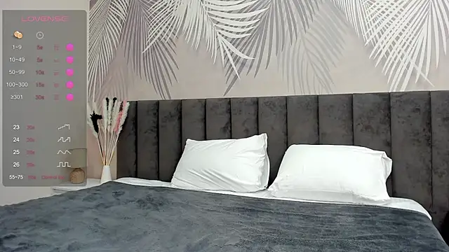 BlondeSambuca webcam