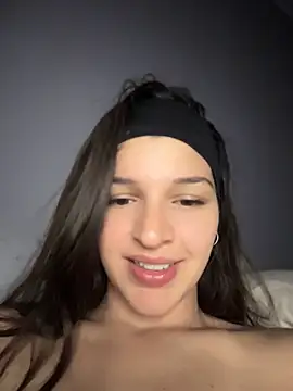 maar-1 (F young) - 🔥 Masturbación con dildo