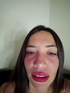 loveuu-bae webcam