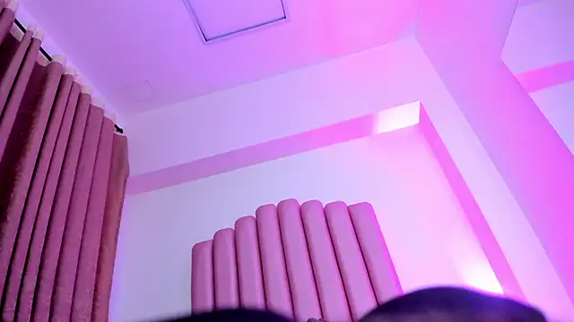 lana_fox01 - Lana_fox01's free webcam - UK Sex Cams