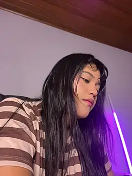 alisson_carolina73 webcam