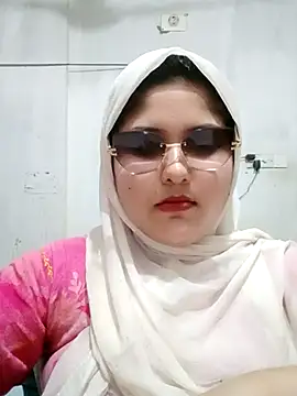 nusrat-n (F young) - Full nude