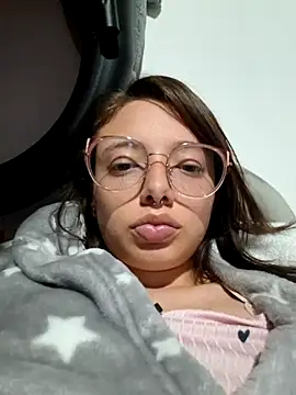 linda-schmidt live cam on StripChat