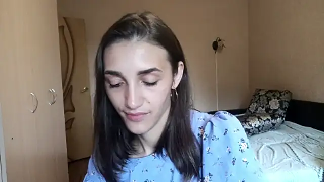 kenyattakatzman's live room