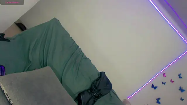 Perla_Hotcortes webcam