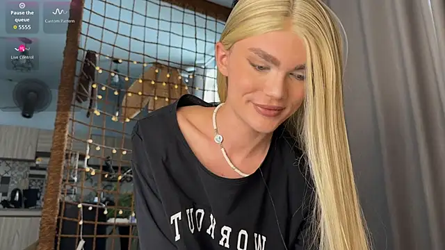 xxlmuse live cam on StripChat
