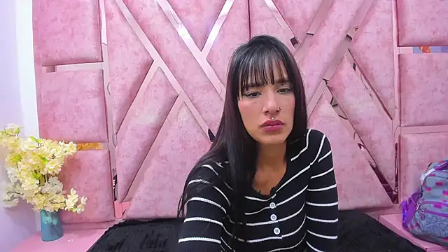 avi_thomsonn (F young) - squirt