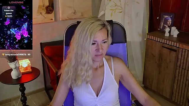 DonnaSmitth live cam on StripChat