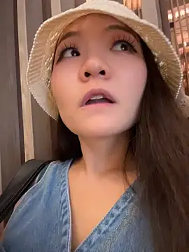 xiaoxiaocheng678 live cam on StripChat