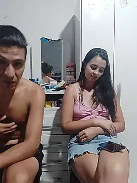 Rodri-Cami live cam on StripChat