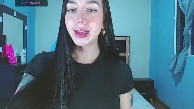 karla_zambrano webcam