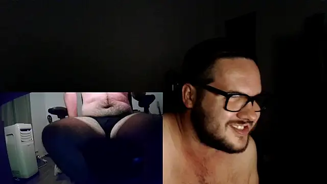 fck_boy123 live cam on StripChat