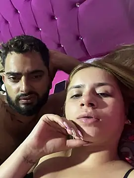 Jouemandannie live cam on StripChat