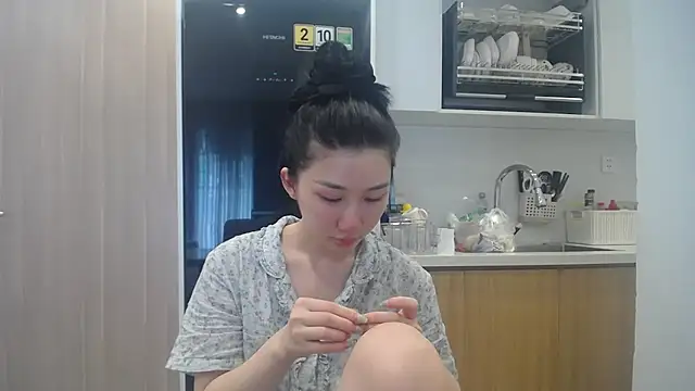 Asiagirll live cam on StripChat